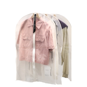 Покривало против прах за дрехи и костюми — нетъкан текстил, модерен минималистичен стил, прахо- и влагоустойчиво, код на продукта F-05