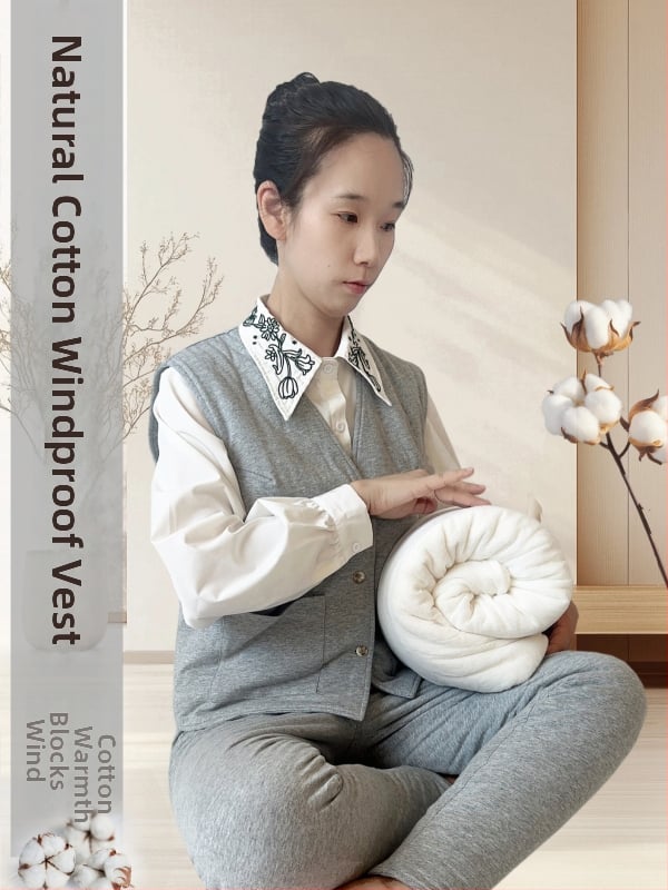 Жилетка от органичен памук 95%+, пълнеж от памук, V-образно деколте, три копчета, свободна кройка