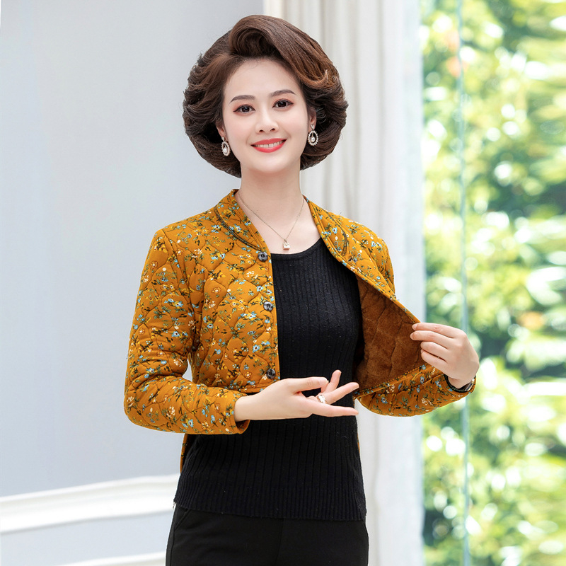 Veste sievietēm vecuma vidū un vecākām, ar flīsa oderi, silta un bieza, vidukļa atbalsts, īss piegriezums, audums no camel hair ar konopju piejaukumu, neitrāls stils, japāņu/Korejas brīvā laika stils