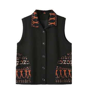 Džinsa veste vidēja vecuma un vecāku sieviešu apģērbam ar kakla apkakli, vidēja garuma, bez gludināšanas, retro stils, krāsu saskaņots raksts, džinsa audums ar 70–80% kokvilnas.