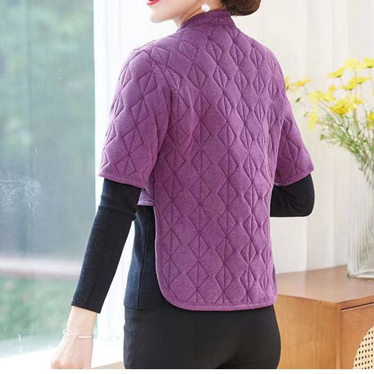 Дамска жилетка с флисово подплатяване и удебеляване за защита на раменете и шията – със стояща яка, за възрастни жени