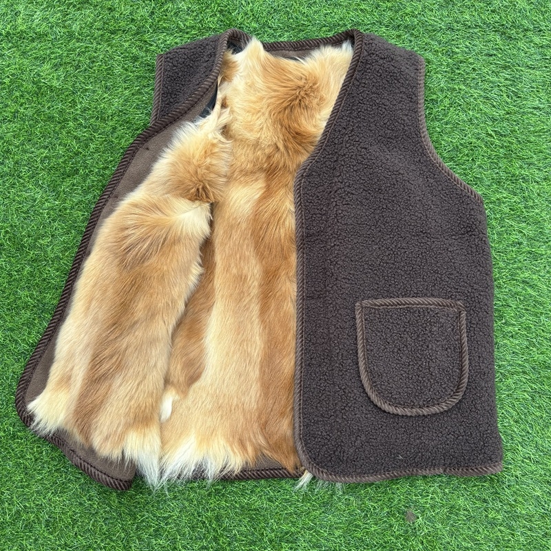 Vestă cardigan pentru femei – blană de oaie reală, guler în V, 95%+ conținut material principal