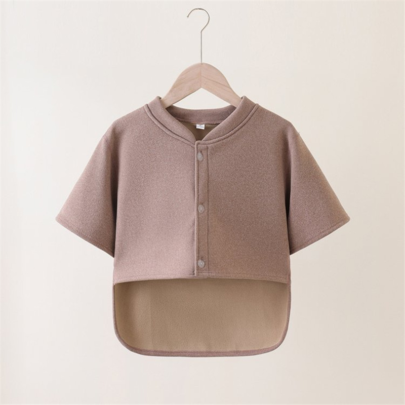 Sieviešu nakts veste ar flīsa odere, cieši pie pleciem un vidukļa, īss garums, bez apkakles, rudens 2025, kokvilnas-poliestera maisījums