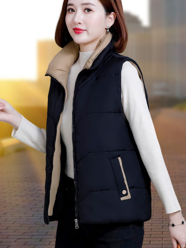 Дамски елек с пух-памучен пълнеж, стойкова яка, цип, райета