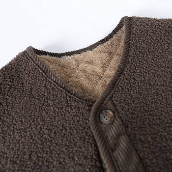 Vestă din lână de miel, stil cardigan, guler rotund, exterior velur, căptușeală Arctic fleece, croială lejeră