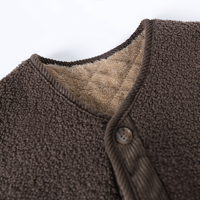 Vestă din lână de miel, stil cardigan, guler rotund, exterior velur, căptușeală Arctic fleece, croială lejeră