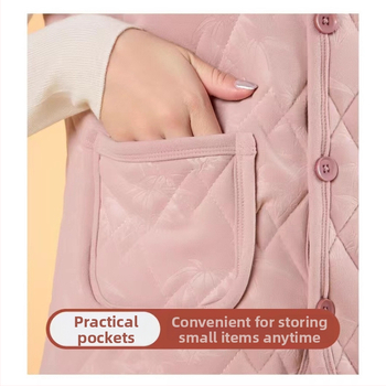 Veste ar flīsa iekšdieni, reljēfiska tekstūra, retro ziedu raksts, kokvilnas-poliestera audums ar 80–90% poliestera un vilnas saturs līdz 30%