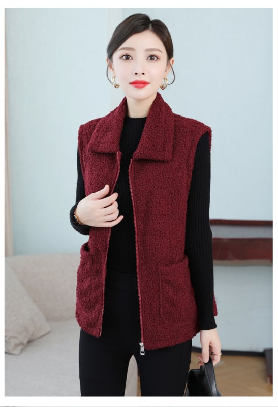 Дамски жилет с подплата от флис и овча вълна, със стояща яка и цип, геометричен принт, полиестерна материя