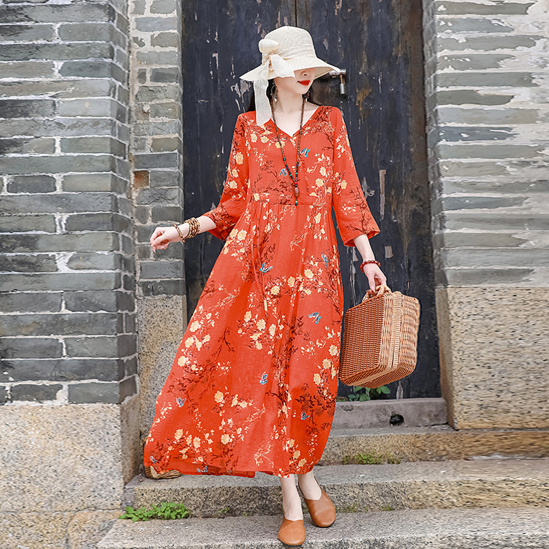 Haljina od pamuka i lana s otiskom, A-linija, duga haljina, okrugli izrez, kratki rukavi, opušteni struk, patchwork retro stil, 70–80% pamuka, Ljeto 2025