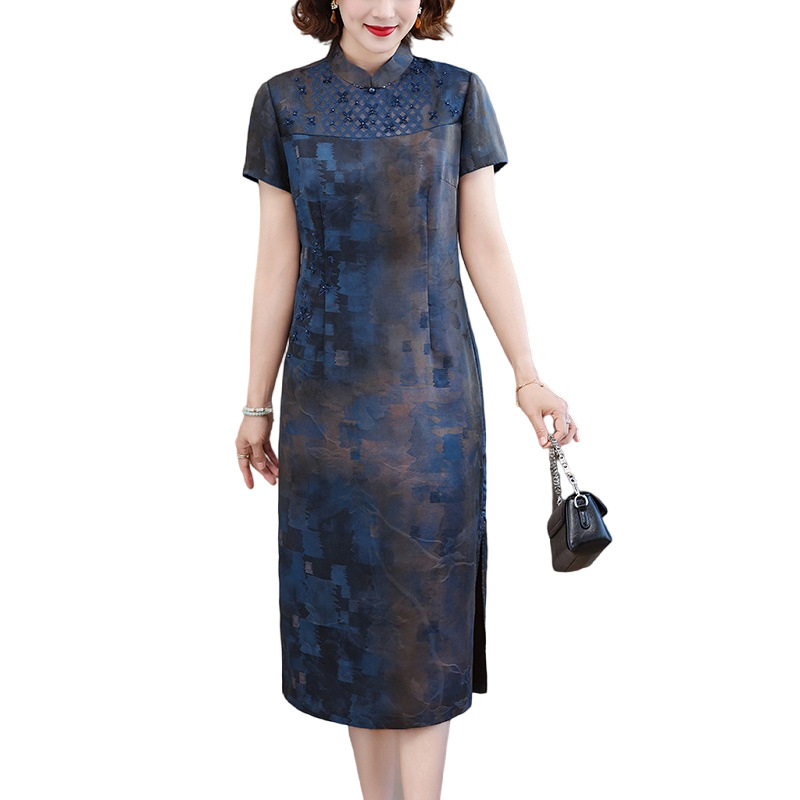 Рокля за сватбен банкет, корейски стил, уличен хипстер, бродерия Fragrant Cloud Yarn. Пролет 2025. Материя: регенерирана целулозна нишка (>95%); вторичен компонент: 30–50%. Шиене: жакард, мъни, копчета, невидима ципа