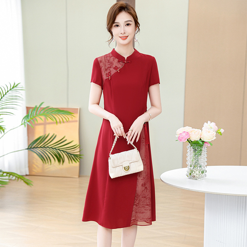 Cheongsam haljina s floralnim uzorkom za žene srednje dobi, kratki rukavi, srednja duljina, A-kroj, kružni ovratnik, ljeto 2025, poliester
