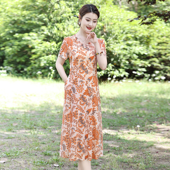 Рокля с къс ръкав, флорални мотиви, средна дължина, полиестер (90-95%)