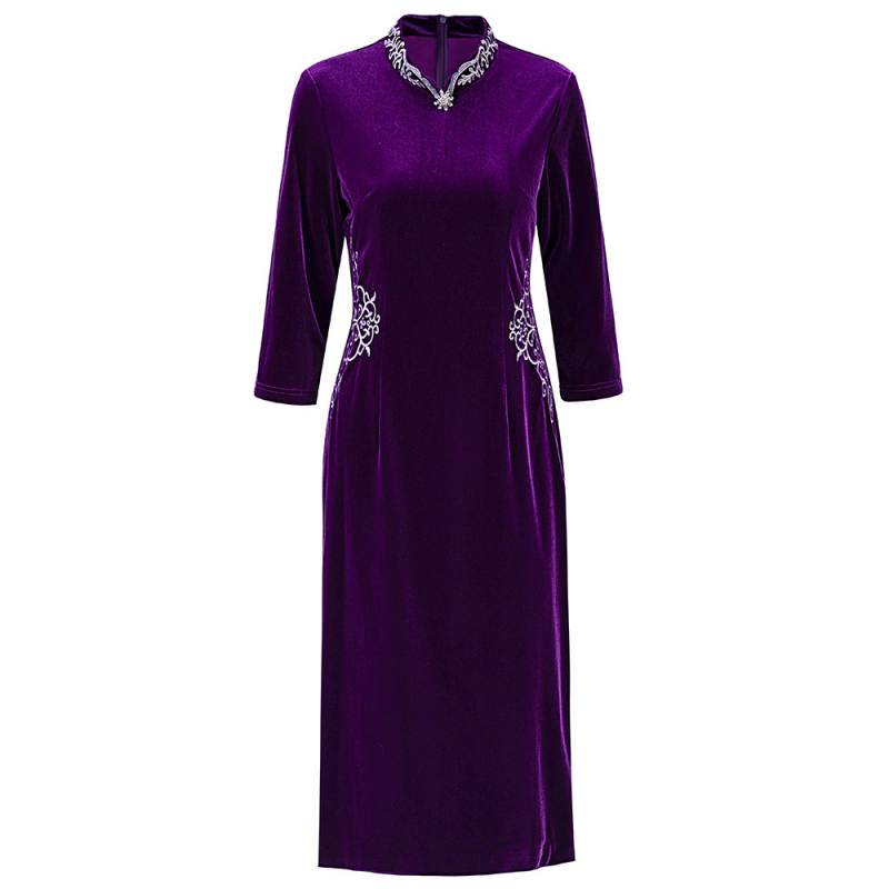 Rochie din catifea în stil cheongsam cu broderie, guler înalt, talie înaltă, toamnă 2025