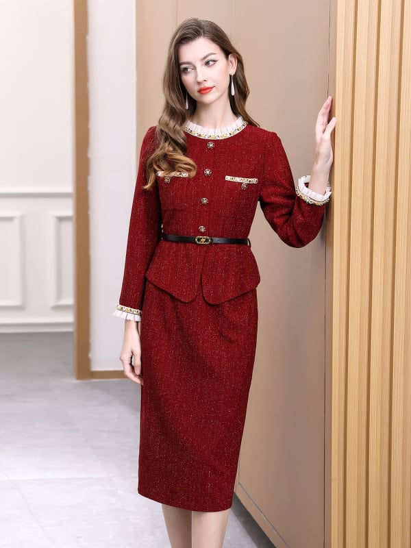 Franču stila kleita, vidēja garuma, acetāta un poliesteru maisījums, pērlīšu izšuvums, pavasaris 2025