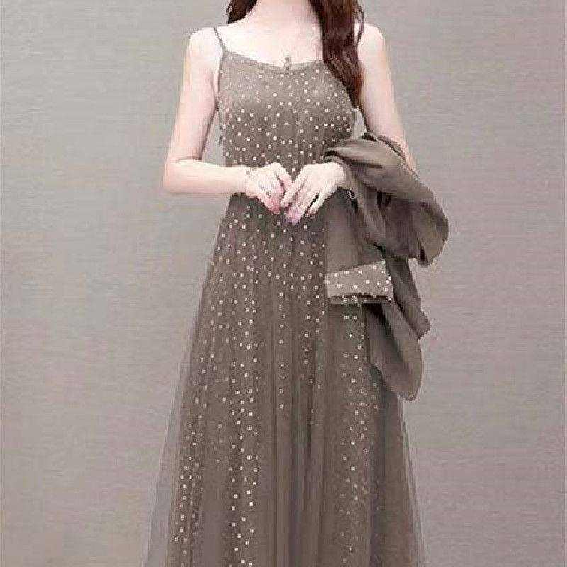 Costum din două piese cu fustă, mâneci lungi, țesătură poliester, stil urban, toamnă 2023