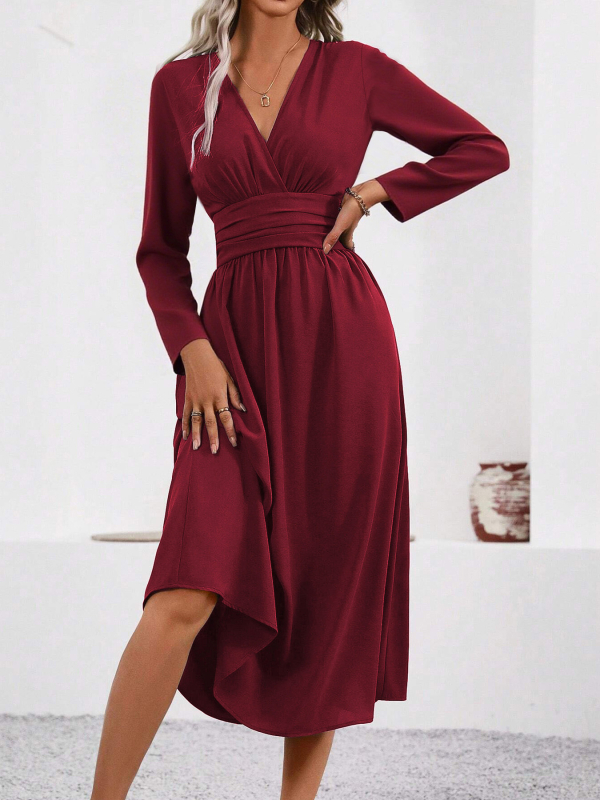 Γυναικεία μακρύ φόρεμα με V-λαιμό, ρυτιδωτή υφή, πολυεστέρας, ελαστική μέση, Α-γραμμή