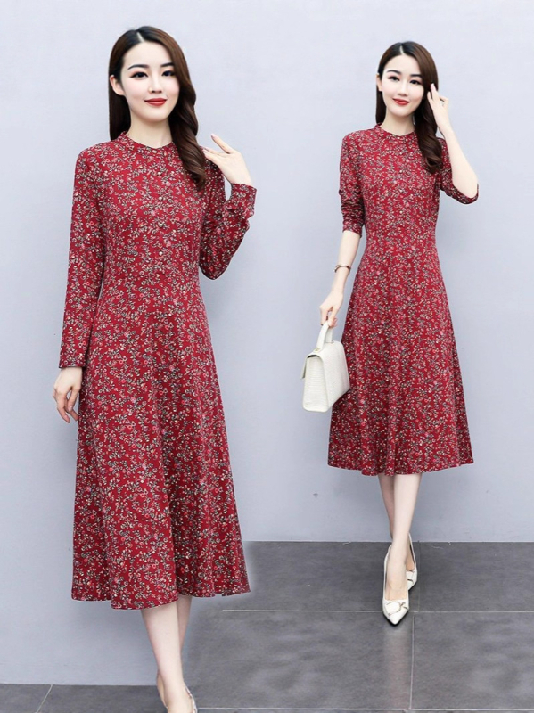 Sieviešu garās piedurknes kleita rietumu stilā, midi garums, poliestera audums 70–80%, šuvju splicing detaļa, rudens 2025 izlase