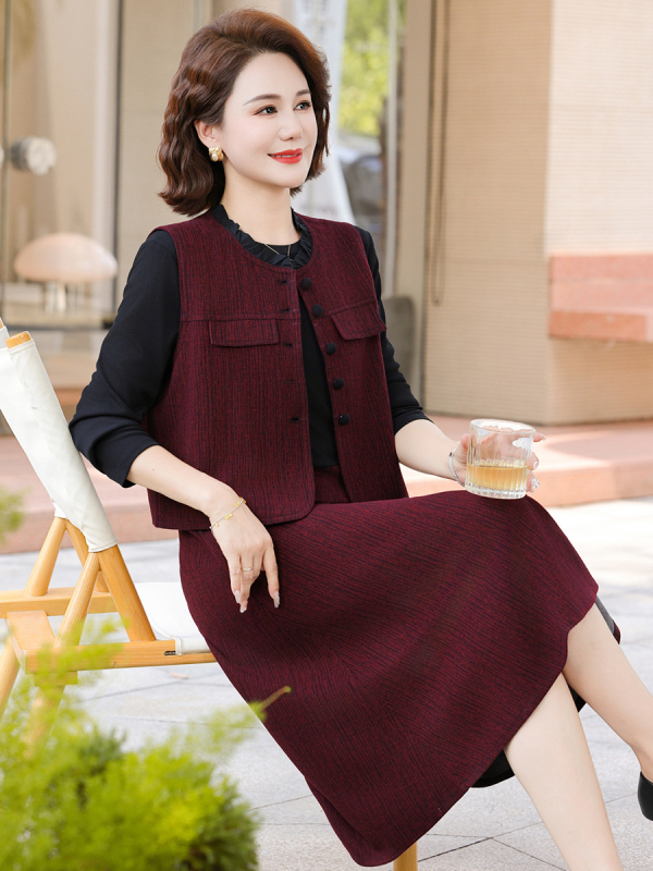 Qiao Yaying divdaļīgs komplekts: kāzu kleita un žaketes veste, poliestera šķiedra 80–90%, 2025. gada rudens, elegantais biroja stils, sarežģīta šuvēja, standarta versija