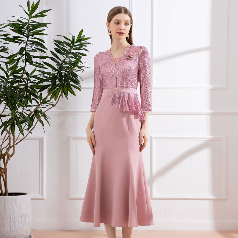 Kāzu kleita līgavas mātei, izsmalcināts stils, poliesters 80-90% ar kokvilnu zem 30%, garums 128 cm, vasara 2024