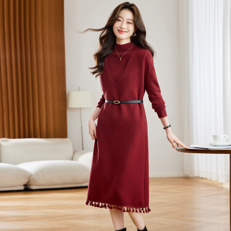 Dvodjelni pleteni set za jesen-zimu s kapuljom i patchwork midi haljinom – vunena smjesa, dugi rukavi, slobodan struk, korejski stil