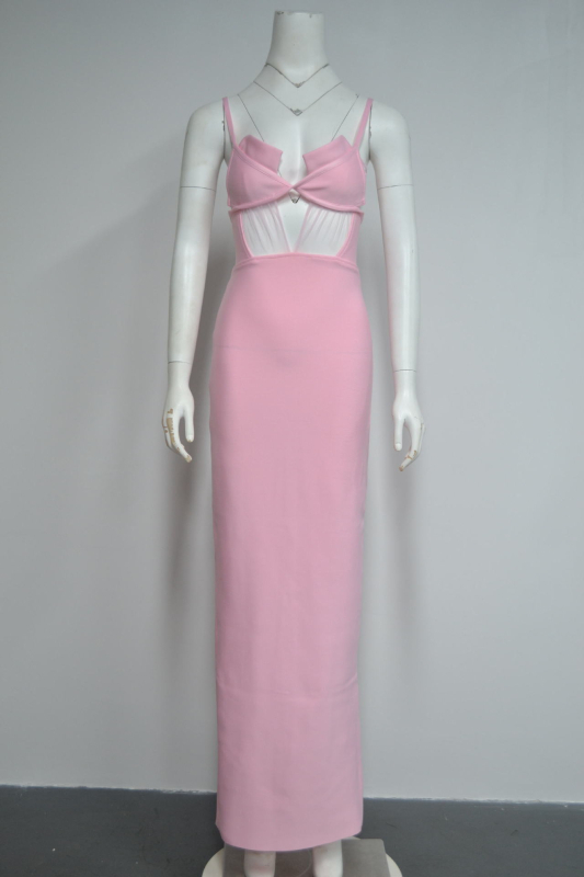 Rochie tricotată cu design prin îmbinări, decolteu adânc în V, fără mâneci, talie înaltă, lungă