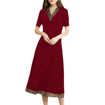 Rochie cu decolteu în V, croială în A, mâneci scurte, imprimeu, poliester