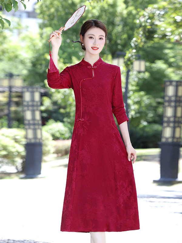 Ilgomis rankovėmis su kinų stiliumi, vidutinio ilgio, ruduo 2025, poliesterio audinys, 80–90% poliesterio, literatūrinis retro stilius