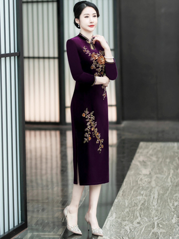 Čipao kleita ar garu šķeltni, ķīniešu stils, vidēja–gara garuma, poliestera audums, raksts