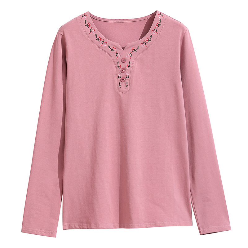 Tricou pentru femei de vârstă mijlocie - mânecă lungă, decolteu în V, broderie florală, amestec bumbac-elastan, stil pulover, toamnă 2023