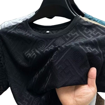 Muška T‑majica slim-fit od ice silk s jacquard uzorkom, kratki rukav, okrugli ovratnik, prozračna i odvlačuje vlagu, geometrijski mrežasti uzorak
