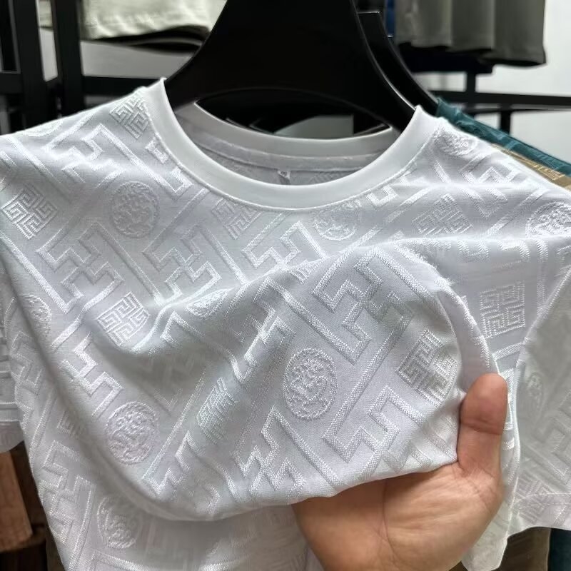 Muška T‑majica slim-fit od ice silk s jacquard uzorkom, kratki rukav, okrugli ovratnik, prozračna i odvlačuje vlagu, geometrijski mrežasti uzorak