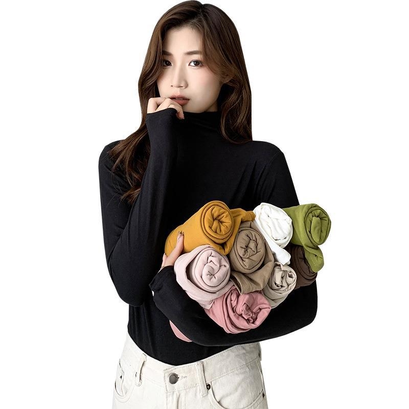 Ženski top s pola visokim ovratnikom, mask-stil za jesen-zimu, milk silk baza, uski kroj, dugi rukavi, mekano i elegantno