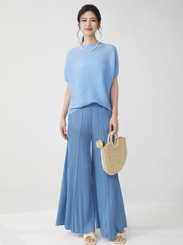 Tricou damă cu mânecă scurtă, poliester, guler rotund, croială lejeră, vara 2025