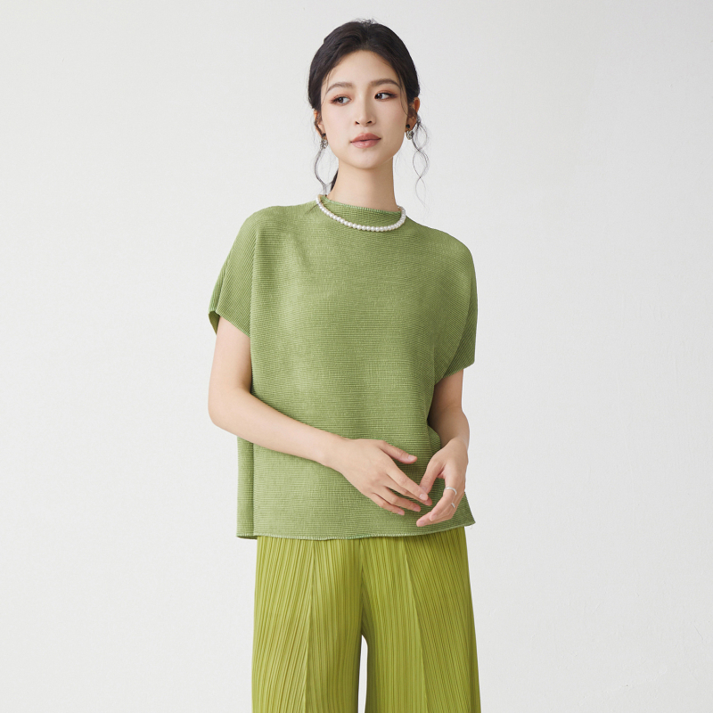 Tricou damă cu mânecă scurtă, poliester, guler rotund, croială lejeră, vara 2025