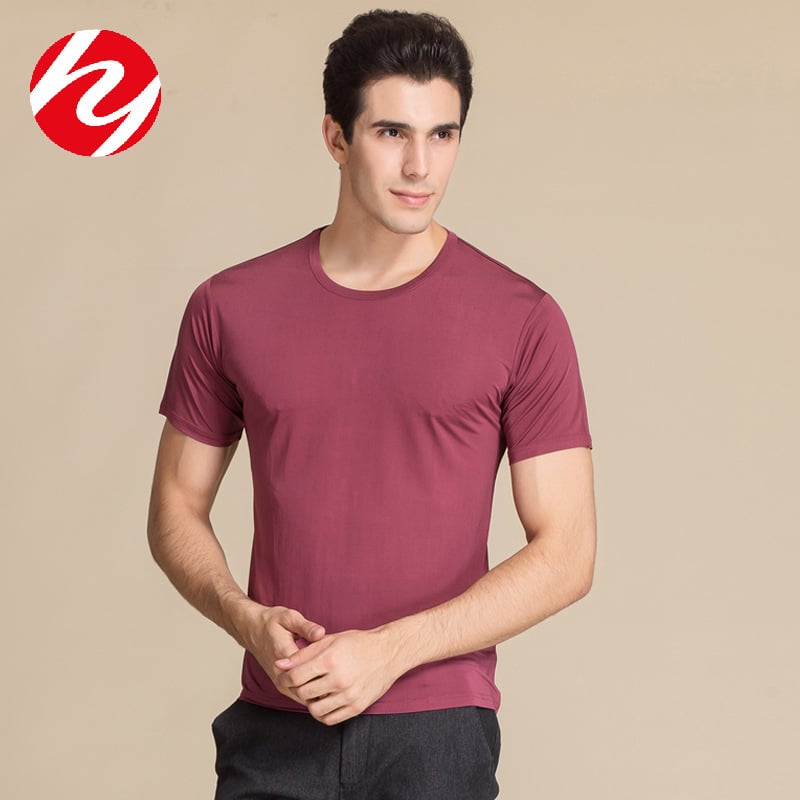 Tricou bărbătesc din mătase de dud, mânecă scurtă, guler rotund, croială lejeră, respirabil