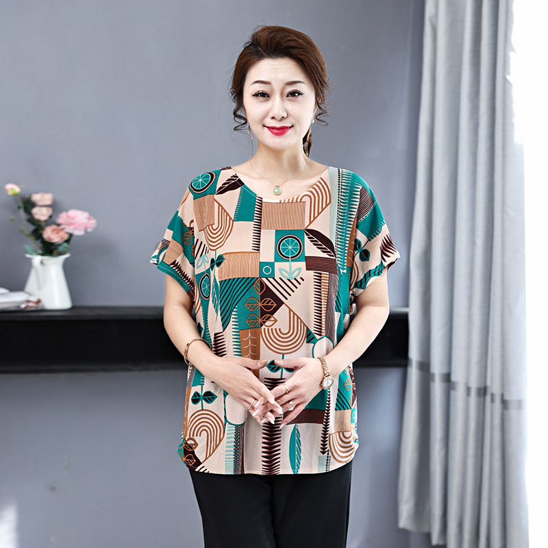 Poliesterska ženska majica za žene srednje dobi i starije, labav kroj, okrugli izrez, kratki rukav, cvjetni uzorak