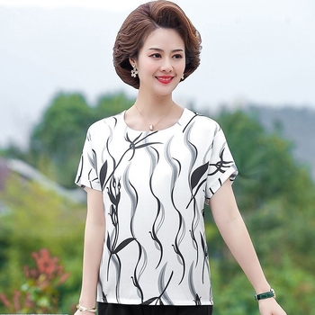 Moteriški Ice Silk trumpomis rankovėmis palaidinė su apvalia kaklo – plonas puloveris, kasdieniam stiliui; Audinys: Ice Silk; Spandex 80–90%; Poliesteris