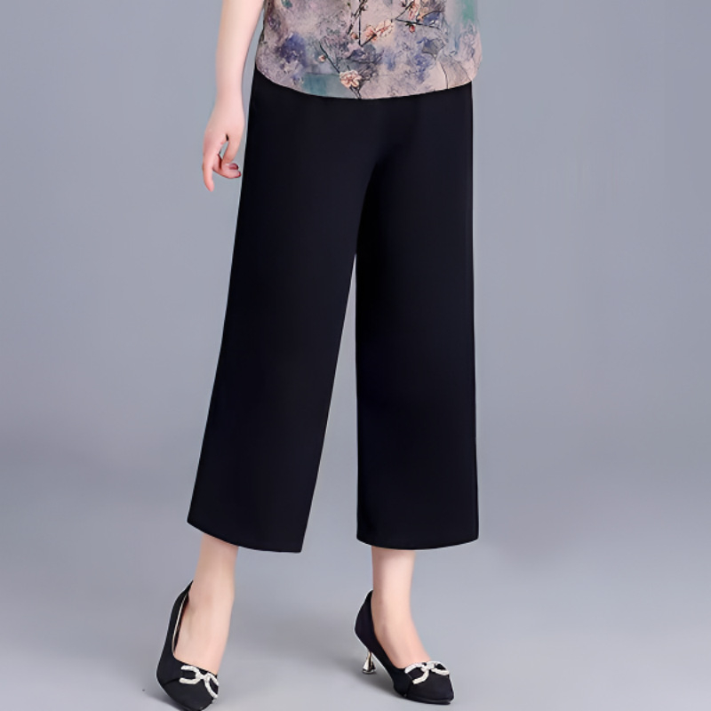 Moteriški Ice Silk trumpomis rankovėmis palaidinė su apvalia kaklo – plonas puloveris, kasdieniam stiliui; Audinys: Ice Silk; Spandex 80–90%; Poliesteris