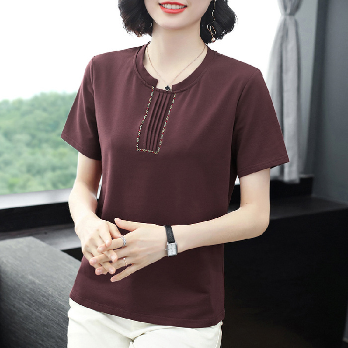 Ženska kratka majica s okruglim izrezom, opušteni kroj, poliester materijal, srednja duljina