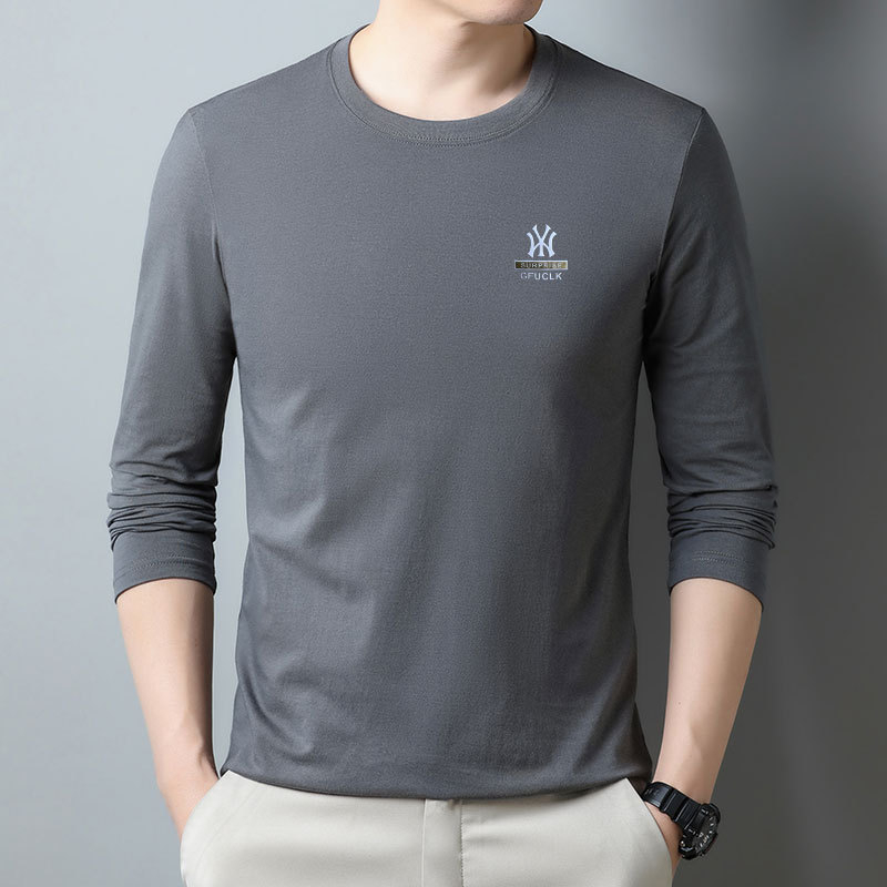 Muški pamukasti T-shirt s dugim rukavima, okrugli vrat, tanki materijal, uski kroj