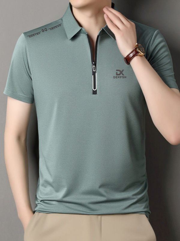 Férfi zipzáros polo ing, galléros, rövid ujjú, nyárra tervezve, poliészter-keverék, egységes minta, bő szabás