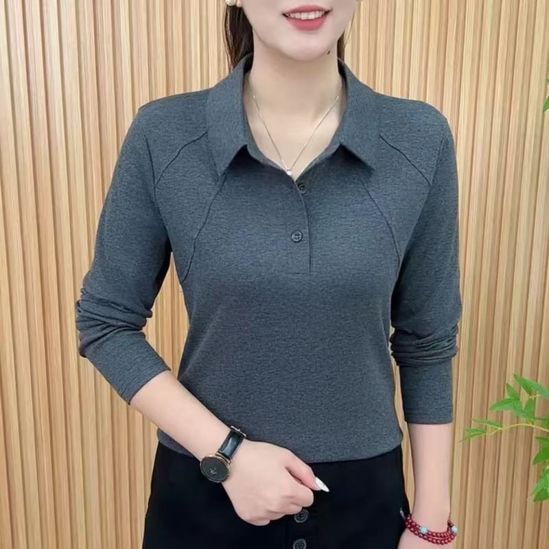 Oversize női T-shirt V-nyakkal, hímzéssel, hercegnő-stílusú ujjak, viszkóz anyag, tavasz 2025