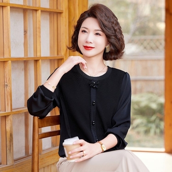 Pikkade varrukatega kudumine top kevadeks 2025 — puuvill-poliesteri kangas, trükk, ümmargune kaelus, tavaline pikkus (50–65 cm), lihtne stiil