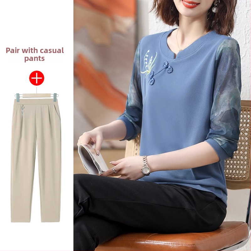 Igapäevane kootud pikkade varrukatega top, ümmarguse kaelusega, tikandiga, polüesterkiududest kangas >95% sisaldusega, kevad-2025 kollektsioon