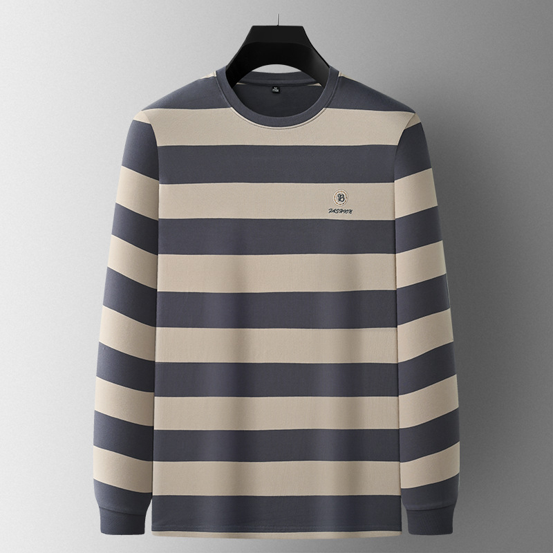 Férfi hosszú ujjú pamutkeverék póló kereknyakú, csíkos mintával és hímzéssel