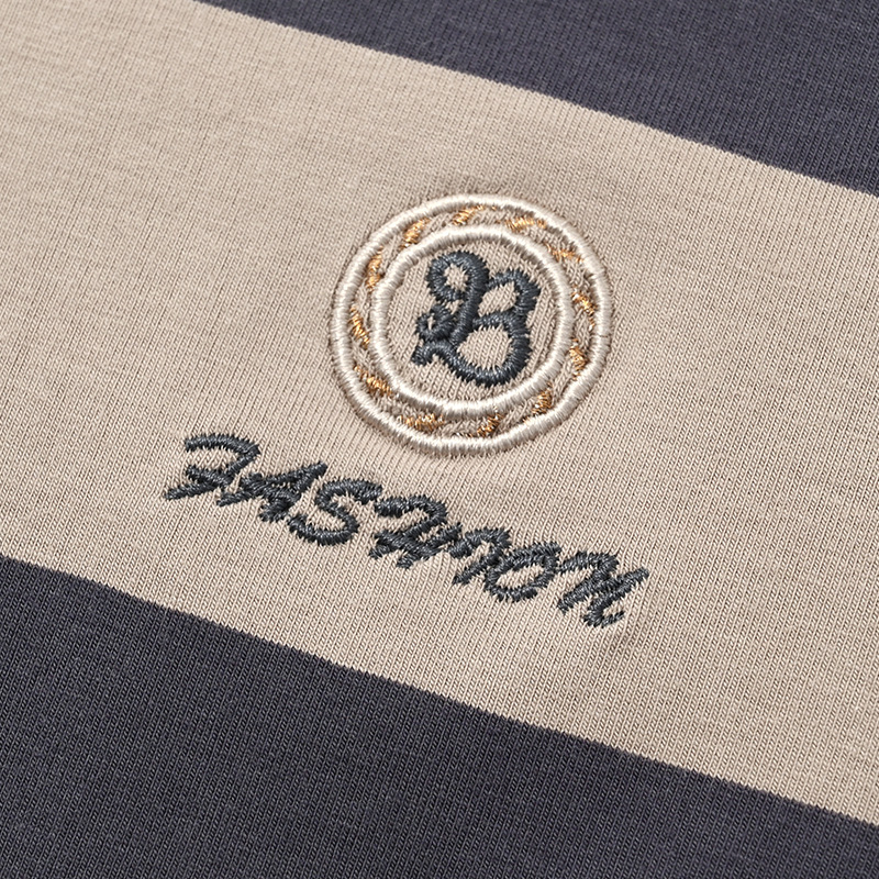 Férfi hosszú ujjú pamutkeverék póló kereknyakú, csíkos mintával és hímzéssel