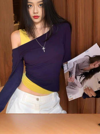 Majica od Rayon-Modal mješavina, asimetričan dizajn, dugi rukav, nagnuti ovratnik, detalj šivanja