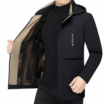 Zimska muška jakna s punjenjem od poliestera, zatvarač, srednja duljina, bočni džepovi, odvojivi ovratnik