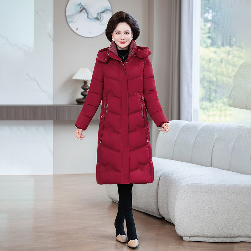 Ženski zimski kaput s punjenjem od imitacije svile i pamuka, uski kroj, srednja dužina, zatvaranje na zip, zima 2025