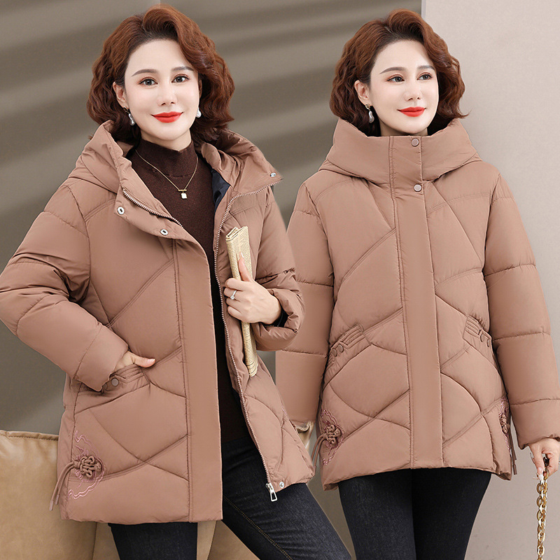 Дамско памучно-пухено яке, средно дълго, качулка, цип, пълнено с пух-памук, полиестерна материя, елегантно градско зимно яке